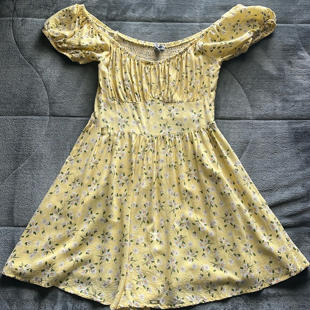 M yellow with daisies J for Justify romper